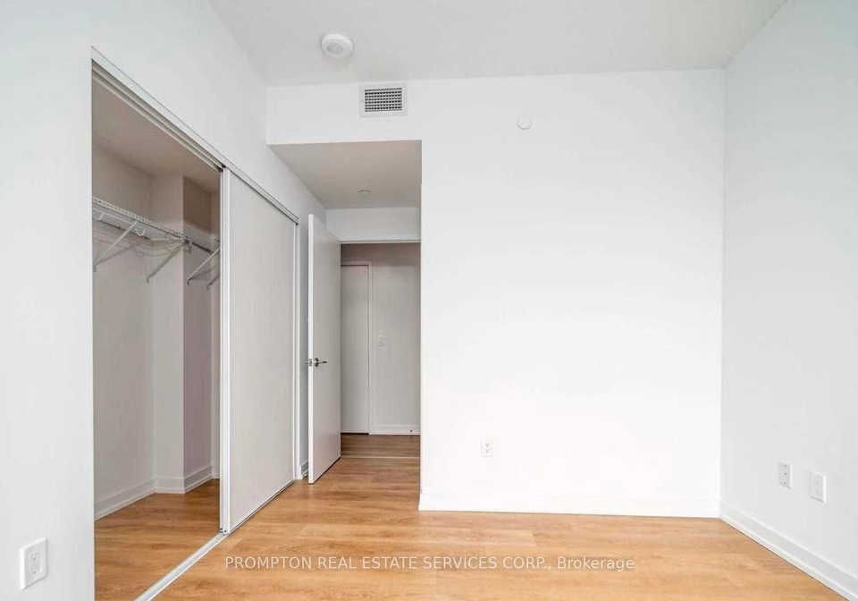 117-mcmahon-drive-toronto-north-york-ontario-c13751124
