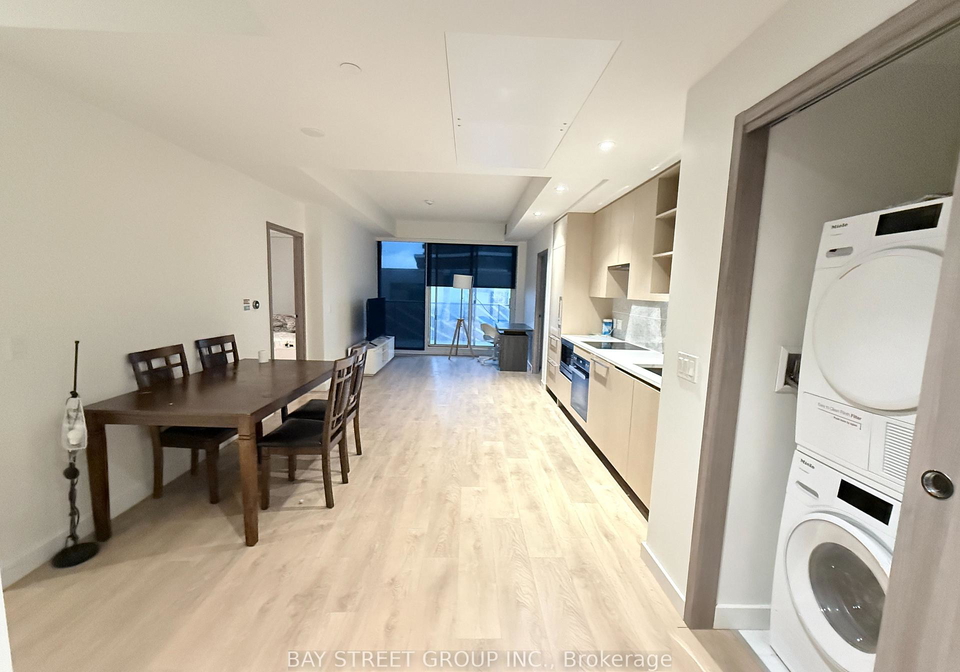 85-mcmahon-drive-toronto-north-york-ontario-c13751146