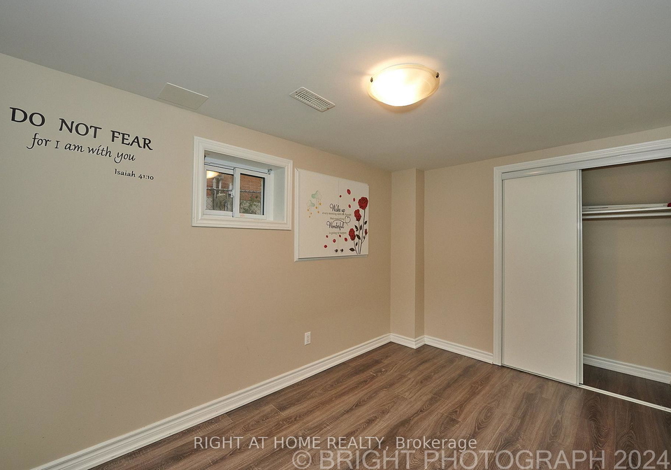 36-ladner-drive-toronto-north-york-ontario-c13751258