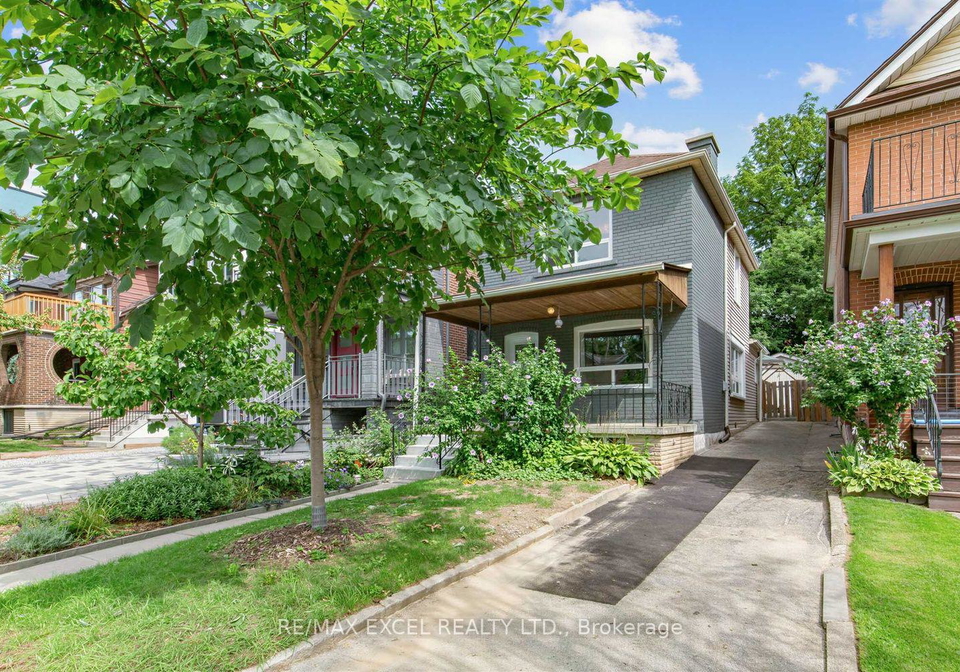 165-winona-drive-toronto-toronto-ontario-c13751354