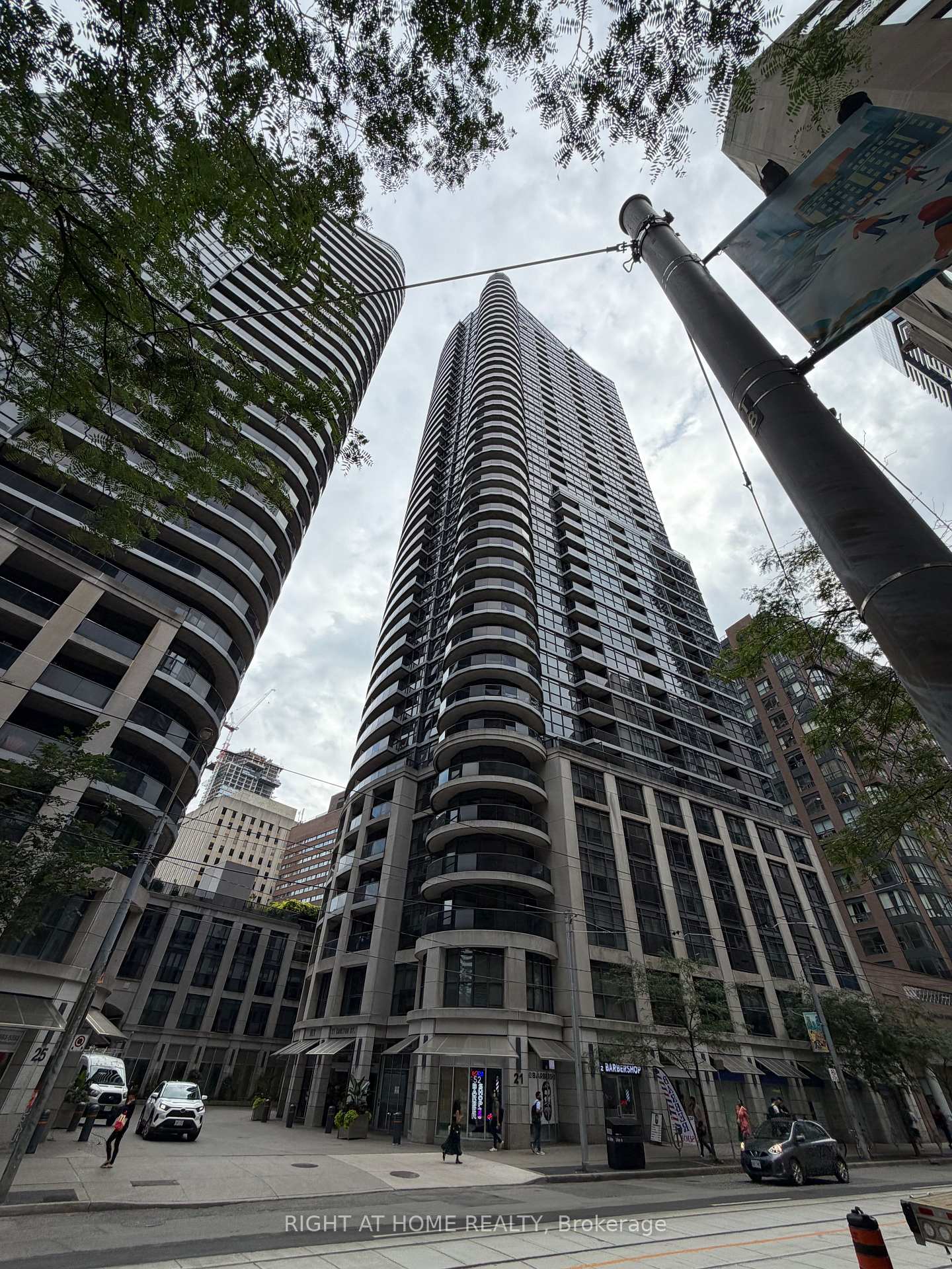 21-carlton-street-toronto-toronto-ontario-c13751420
