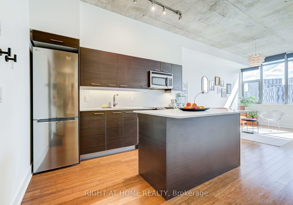 90-trinity-street-toronto-toronto-ontario-c13751536