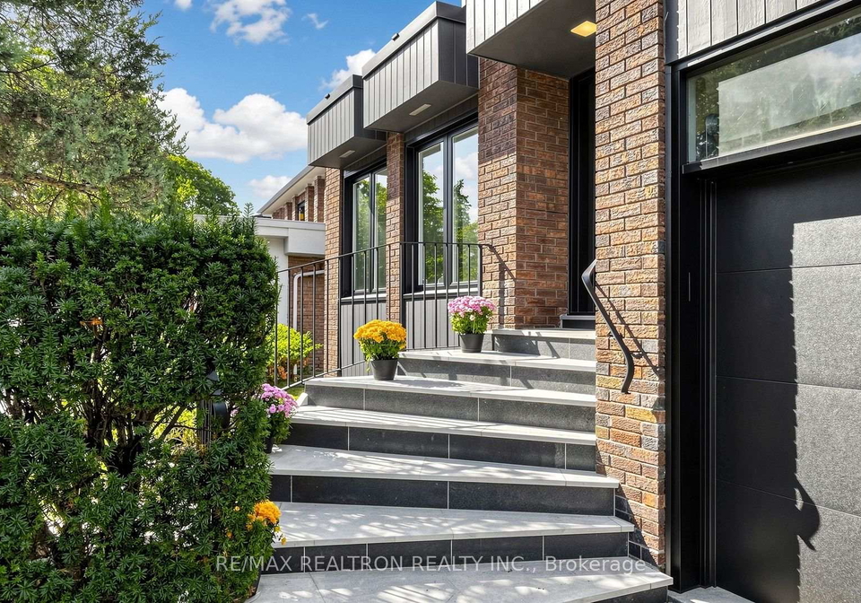 41-beardmore-crescent-toronto-north-york-ontario-c13751646