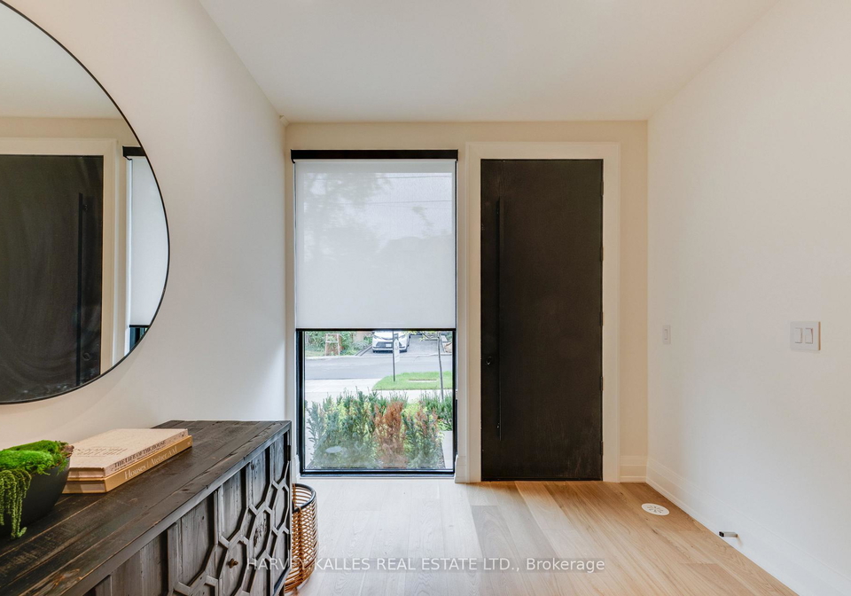 32-evergreen-gardens-toronto-east-york-ontario-c13752418