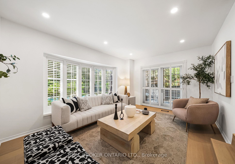 69-chaplin-crescent-toronto-toronto-ontario-c13752432
