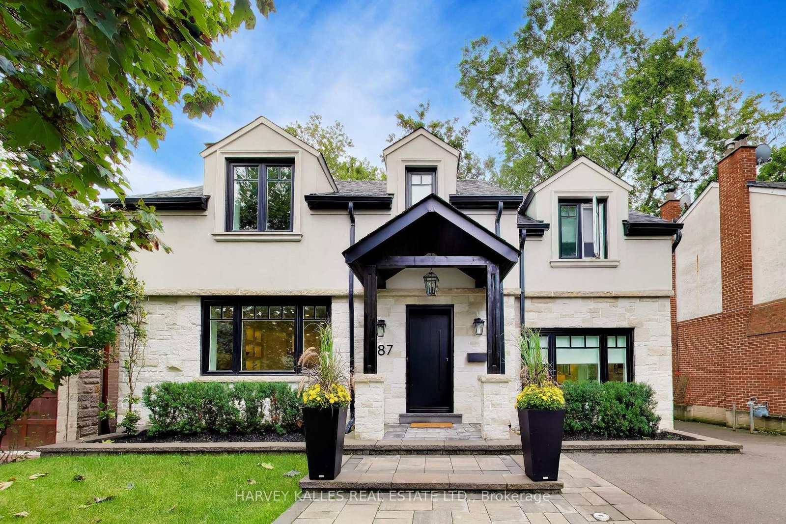 287-yonge-boulevard-toronto-toronto-ontario-c13752498