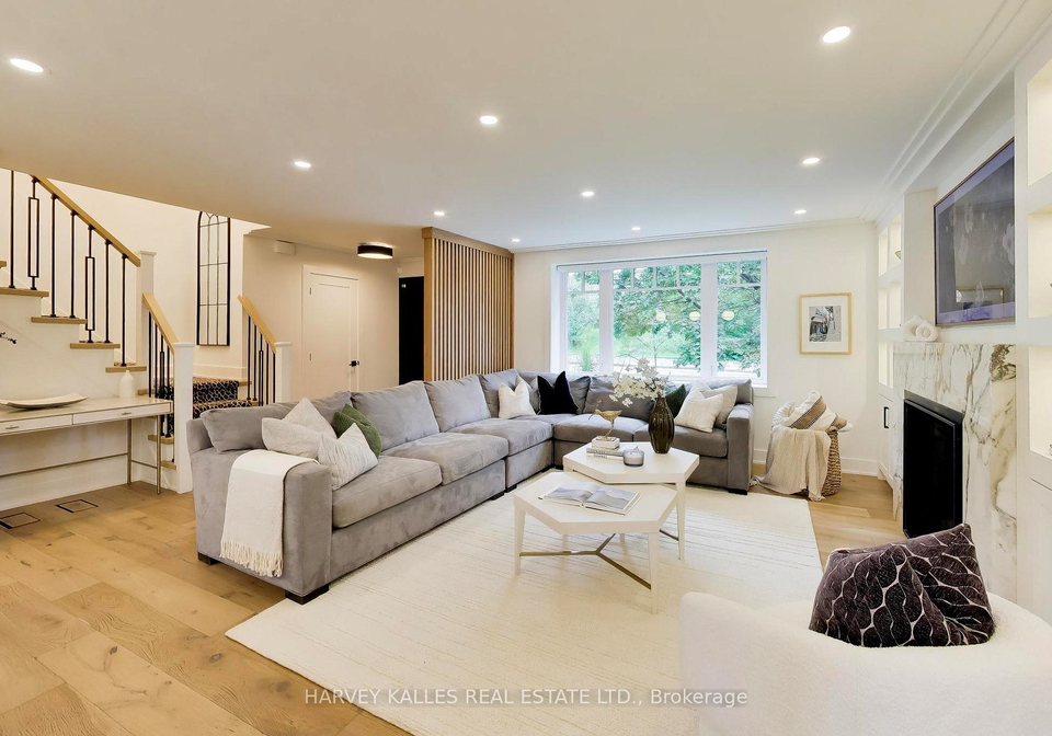 287-yonge-boulevard-toronto-toronto-ontario-c13752498
