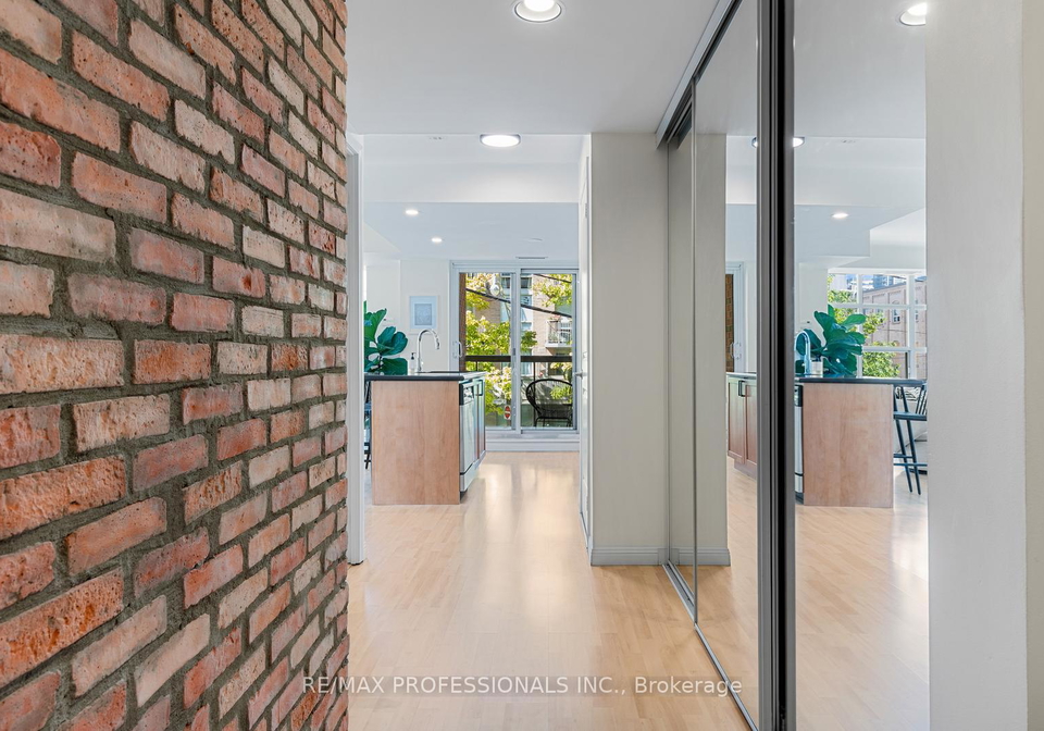 15-stafford-street-toronto-toronto-ontario-c13752654