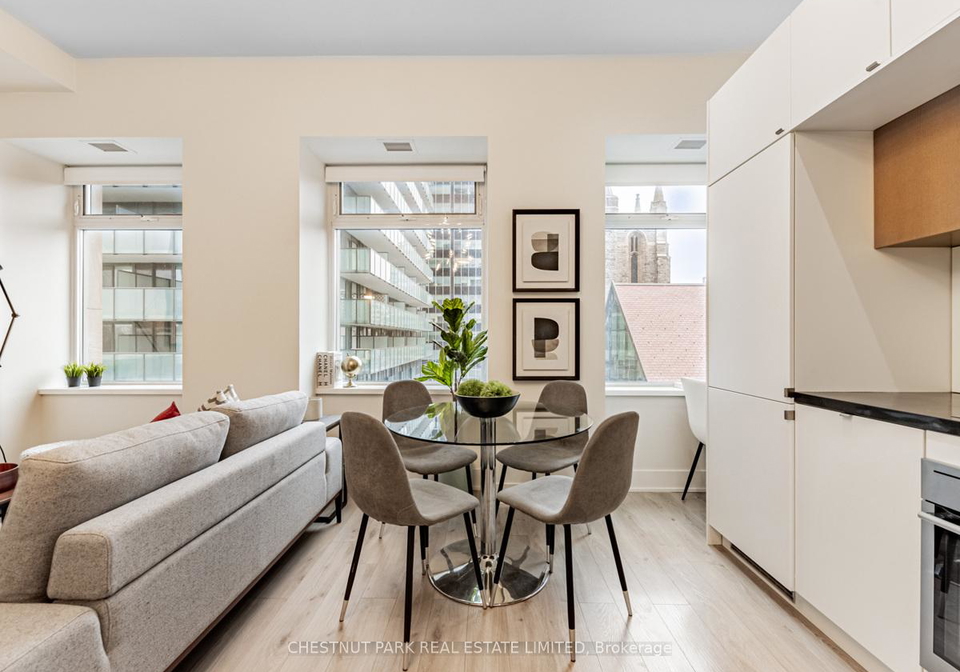 111-st-clair-avenue-toronto-toronto-ontario-c13752936