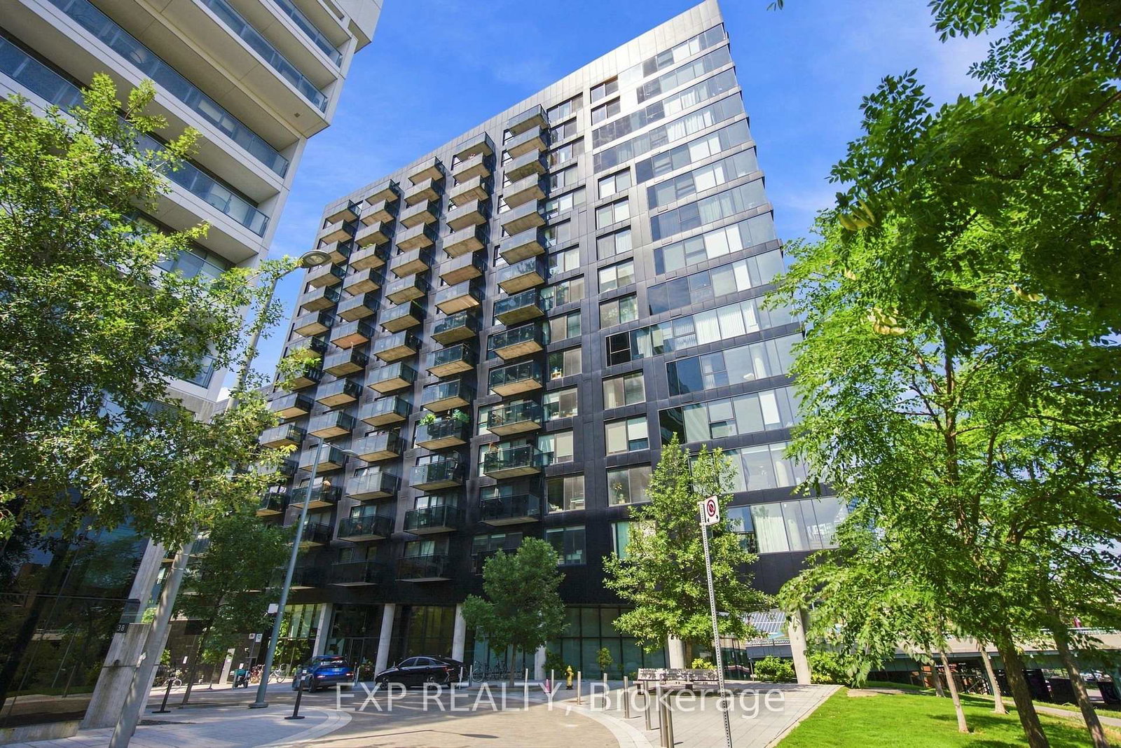 51-trolley-crescent-toronto-toronto-ontario-c13753276