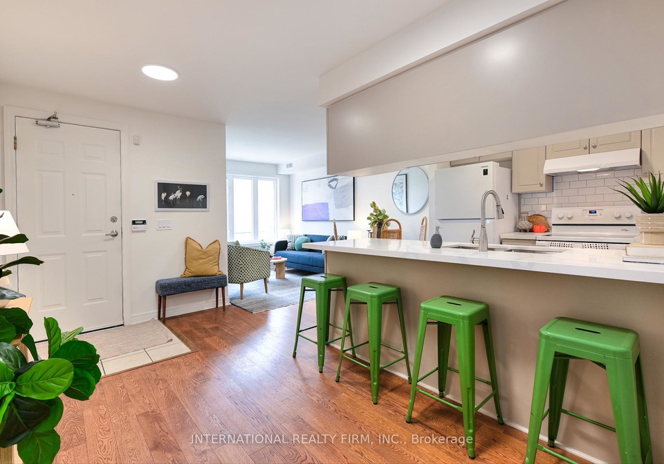60-aerodrome-crescent-toronto-east-york-ontario-c13753362