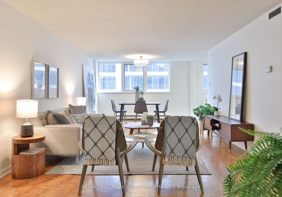 360-bloor-street-e-toronto-toronto-ontario-c13753870