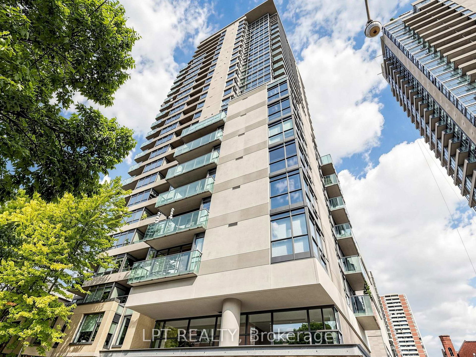 285-mutual-street-toronto-toronto-ontario-c13754308