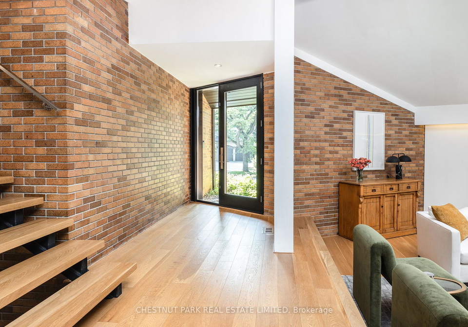20-lower-links-road-toronto-north-york-ontario-c13754540