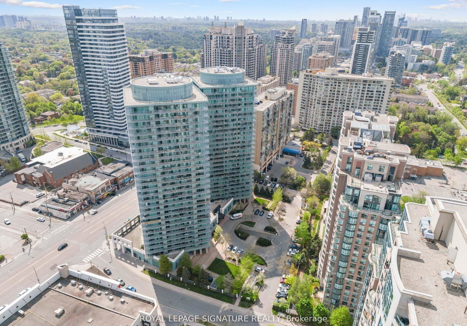 5yonge-street-toronto-toronto-ontario-c13755320