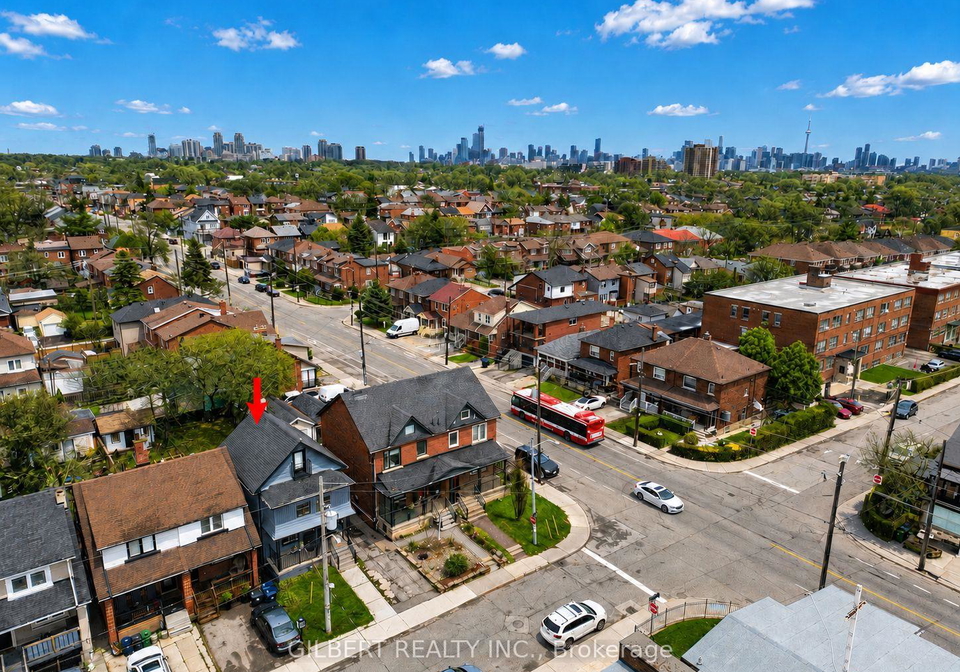 405-westmount-avenue-toronto-toronto-ontario-c13755498