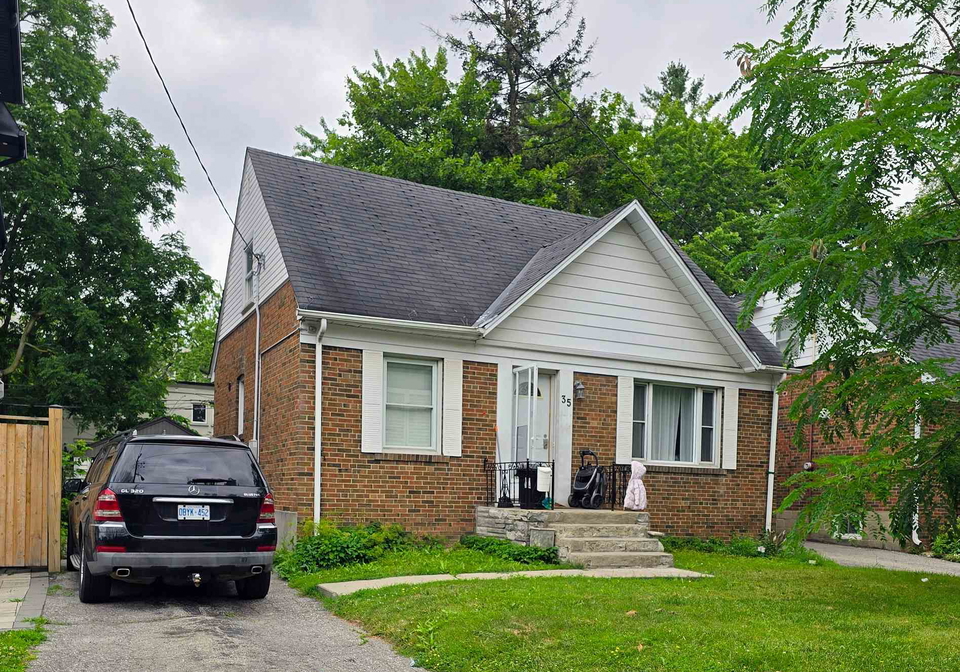 35-anndale-drive-toronto-north-york-ontario-c13756092