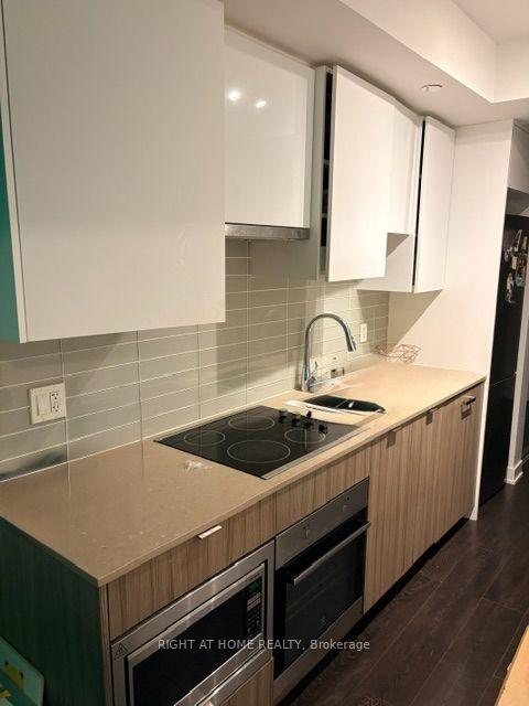 99-broadway-avenue-toronto-toronto-ontario-c13756110