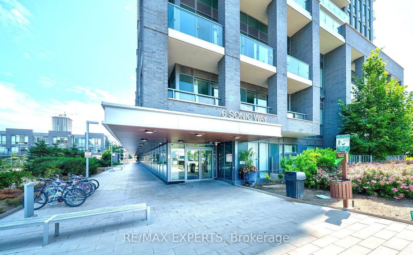6-sonic-way-toronto-east-york-ontario-c13757138