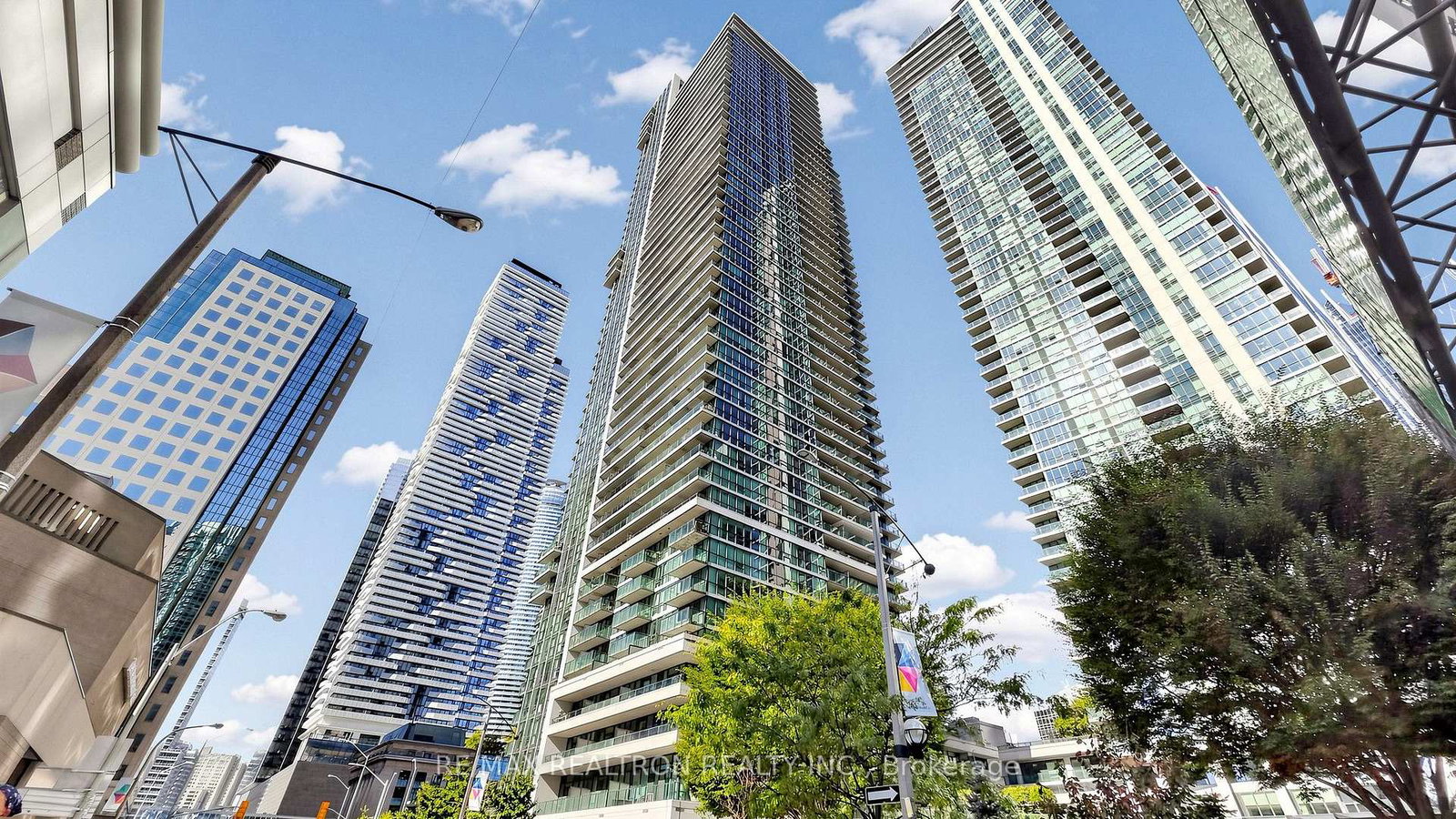 33-bay-street-toronto-toronto-ontario-c13757152