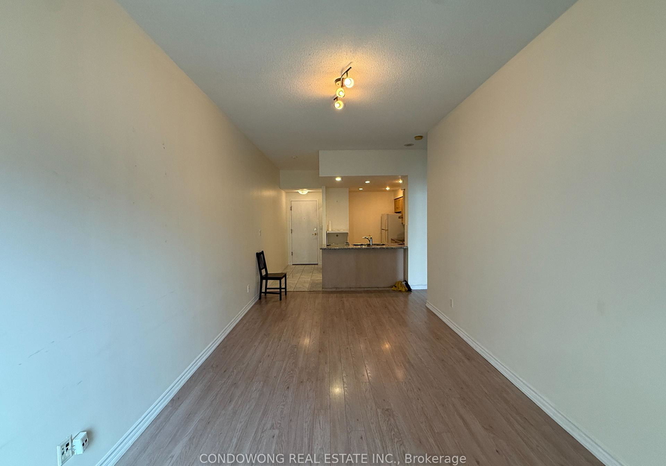168-simcoe-street-toronto-toronto-ontario-c13757368