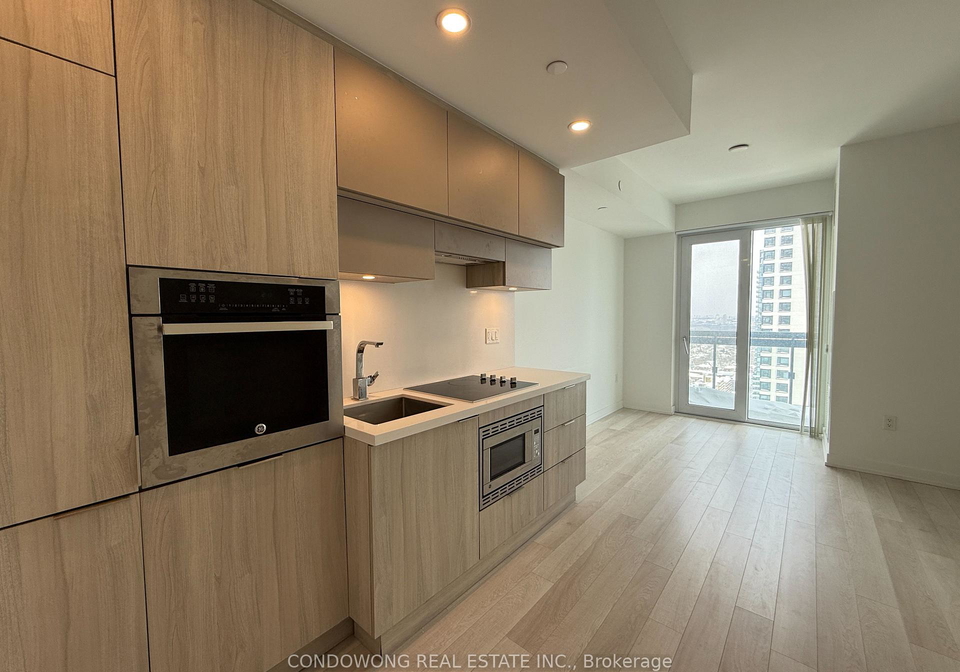 39-roehampton-avenue-toronto-toronto-ontario-c13757592
