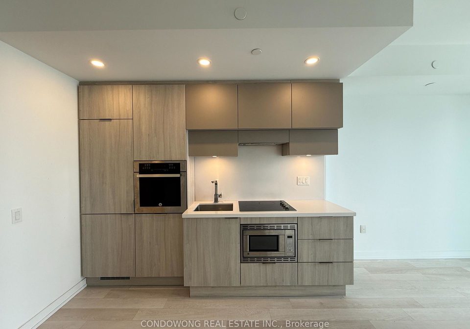 39-roehampton-avenue-toronto-toronto-ontario-c13757592