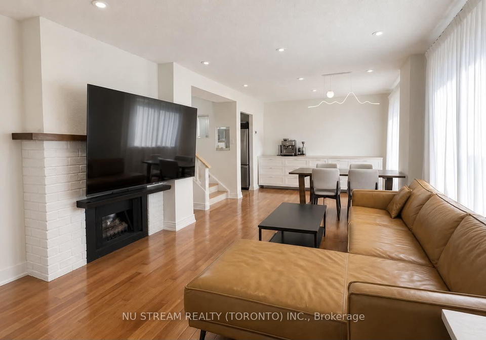 4-75-upper-canada-drive-toronto-north-york-ontario-c13757796