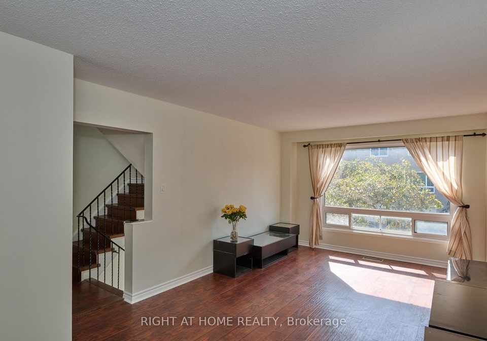 169-rusty-crest-way-toronto-north-york-ontario-c13757848