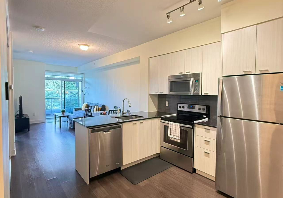 88-sheppard-avenue-e-toronto-north-york-ontario-c13757998