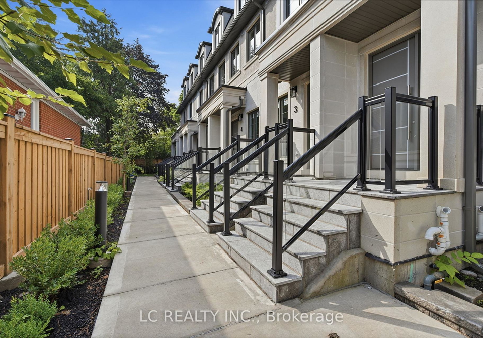 241-finch-avenue-e-toronto-north-york-ontario-c13758028