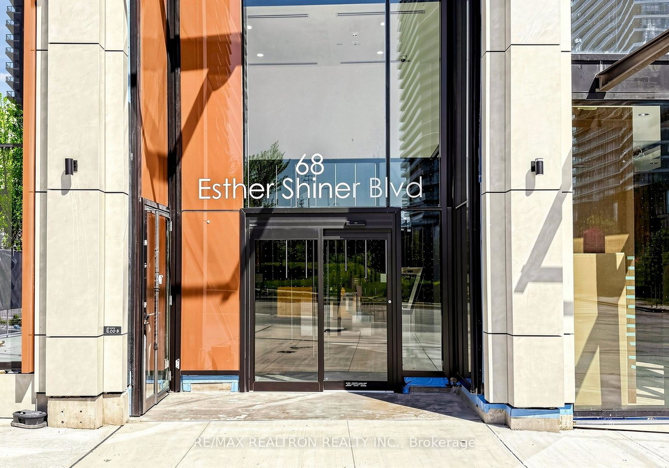 68-esther-shiner-boulevard-toronto-north-york-ontario-c13758084