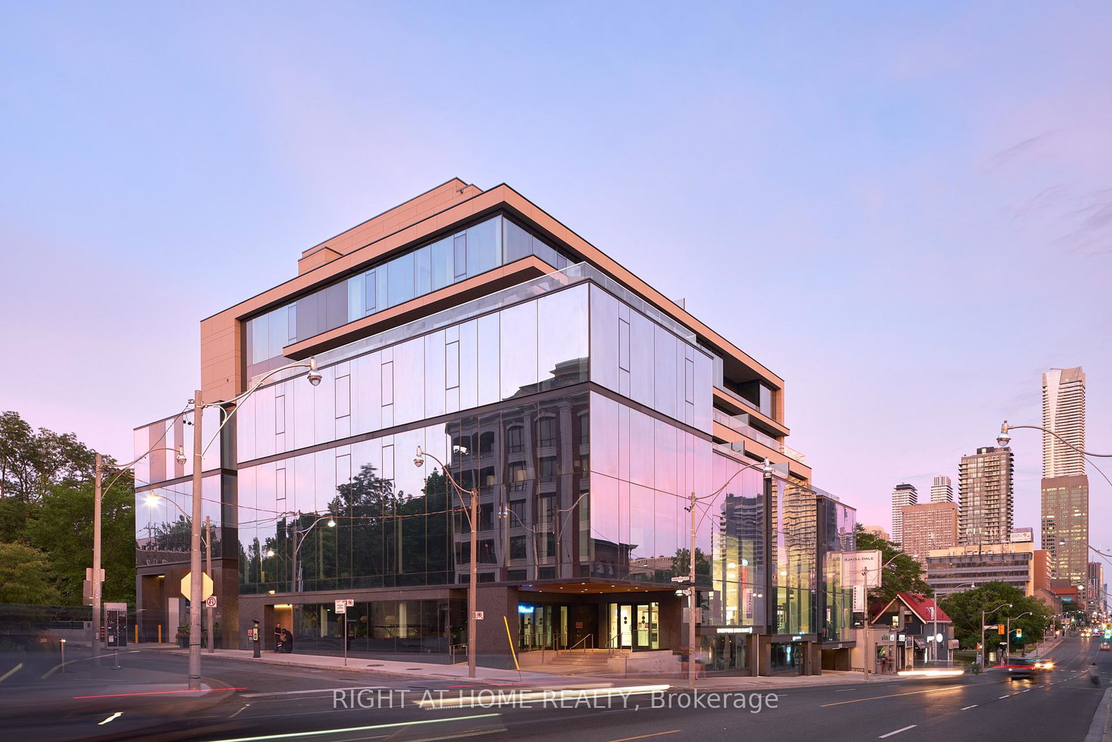 1-roxborough-street-e-toronto-toronto-ontario-c13758324