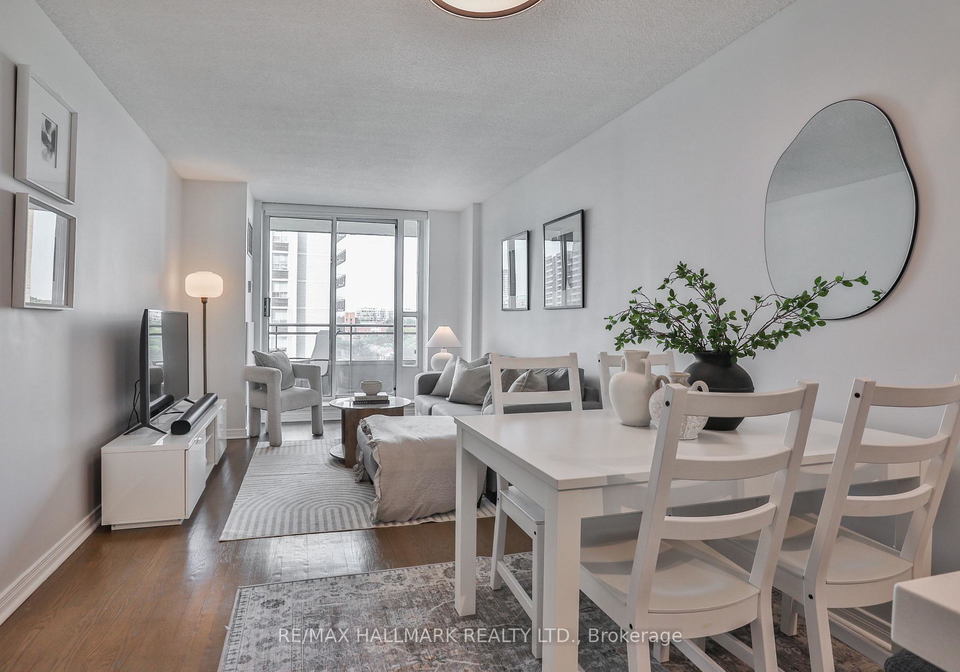 245-davisville-avenue-toronto-toronto-ontario-c13758352