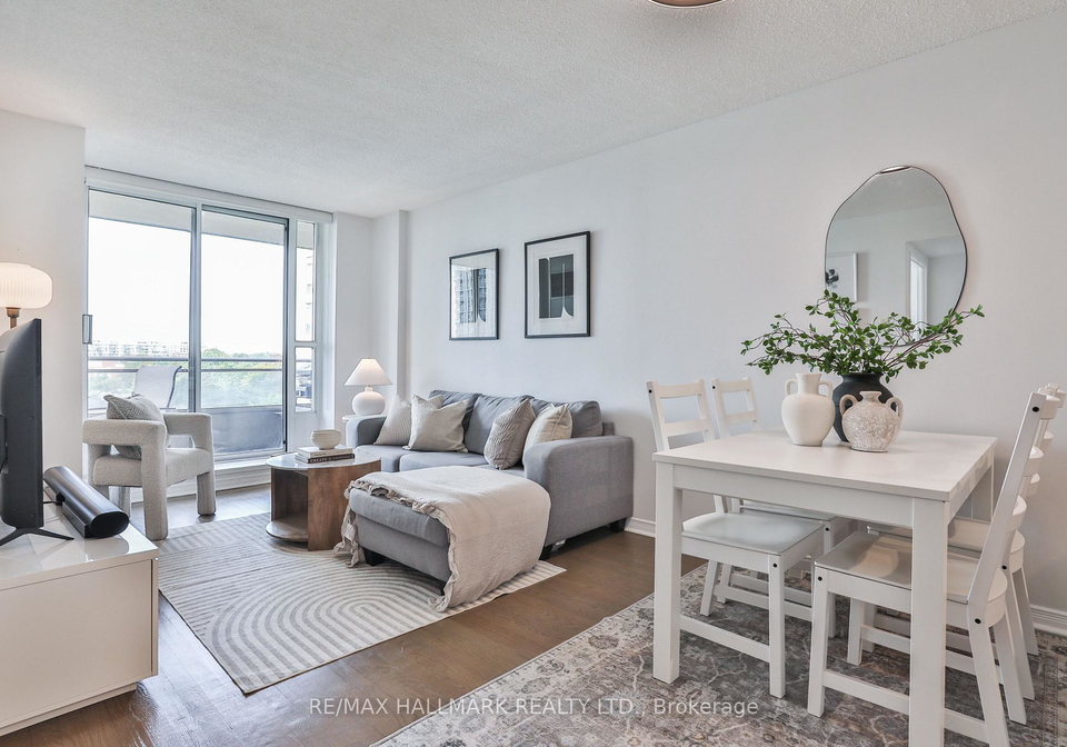 245-davisville-avenue-toronto-toronto-ontario-c13758352