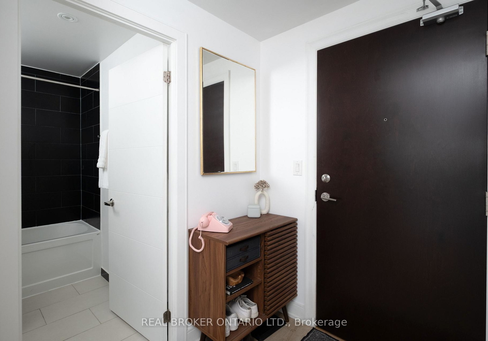 205-manning-avenue-toronto-toronto-ontario-c13758532