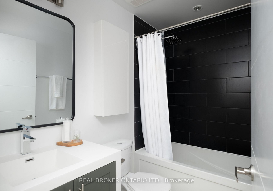205-manning-avenue-toronto-toronto-ontario-c13758532
