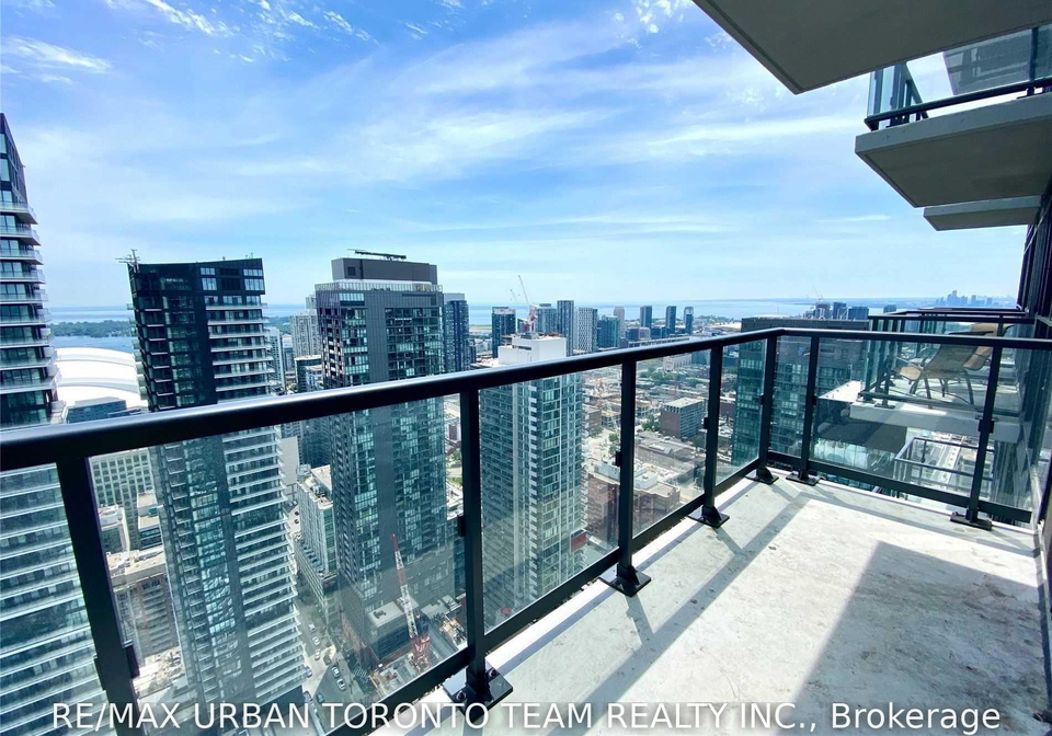 87-peter-street-toronto-toronto-ontario-c13758742