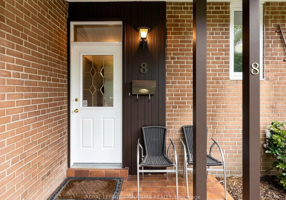 8-ternhill-crescent-toronto-north-york-ontario-c13759110