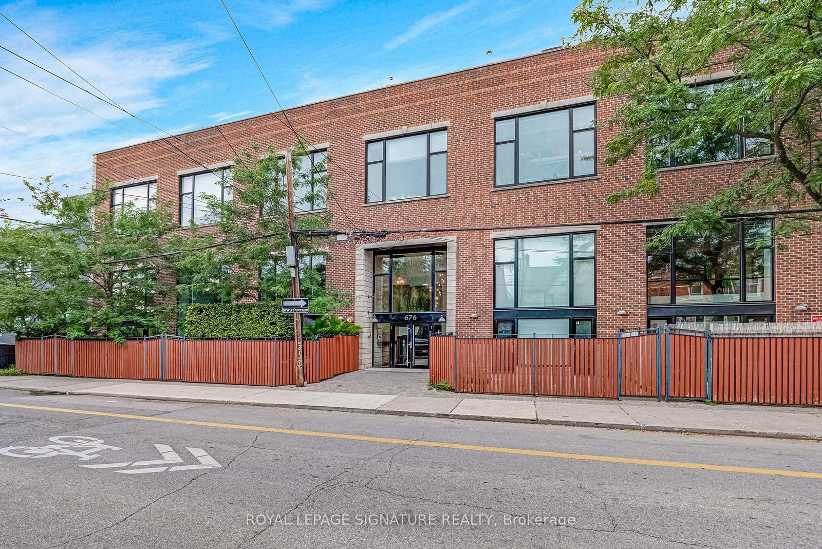 676-richmond-street-w-toronto-toronto-ontario-c13759524