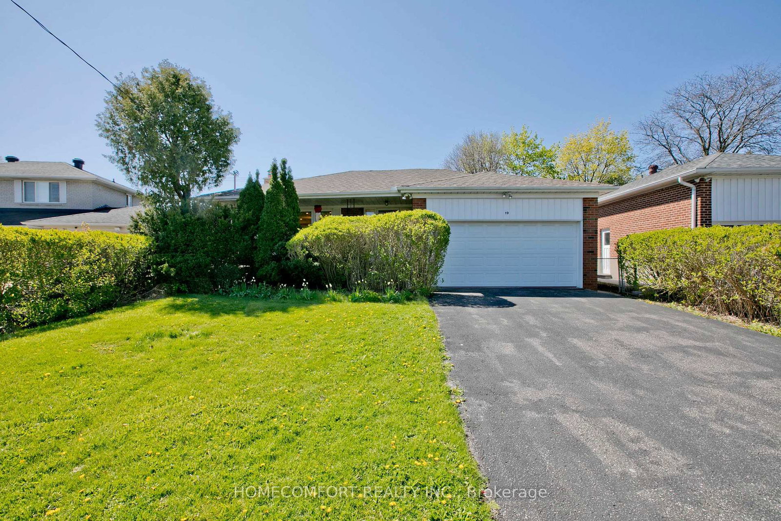19-oldborough-circle-toronto-north-york-ontario-c13759698