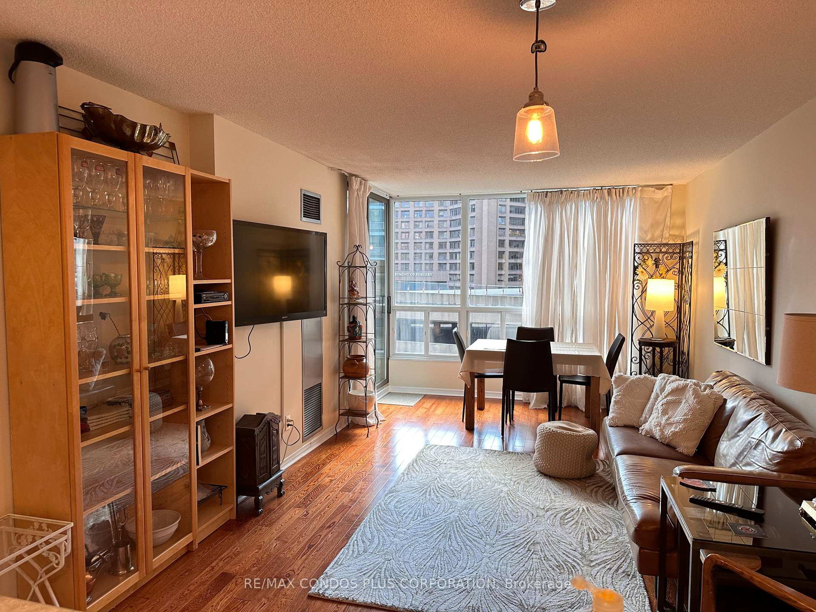 750-bay-street-toronto-toronto-ontario-c13760220