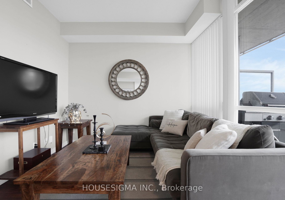 30-canterbury-place-toronto-toronto-ontario-c13760964