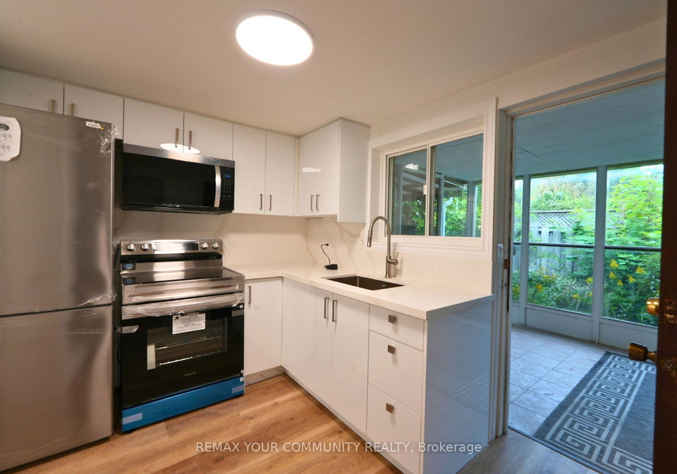 2-lisburn-crescent-toronto-north-york-ontario-c13761130