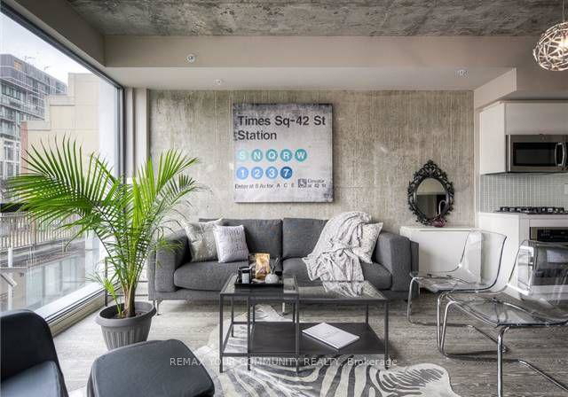 39-brant-street-toronto-toronto-ontario-c13761688