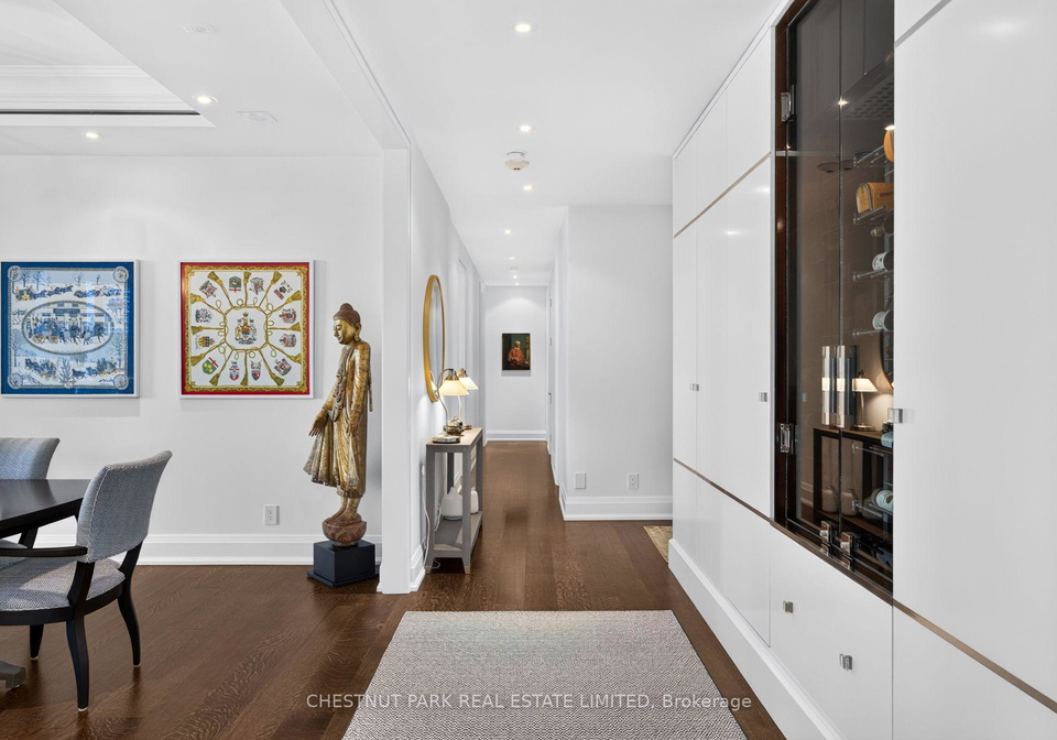 112-st-clair-avenue-w-toronto-toronto-ontario-c13761708