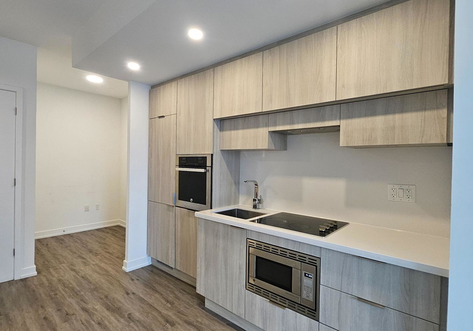 39-roehampton-avenue-toronto-toronto-ontario-c13761782