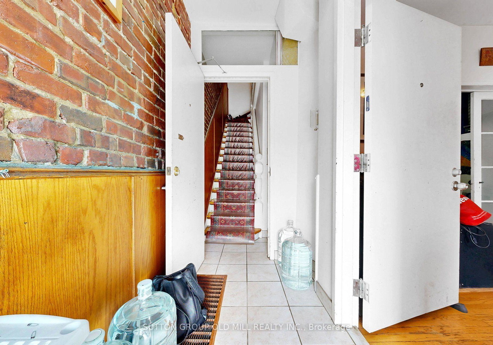 1060-college-street-toronto-toronto-ontario-c13761808