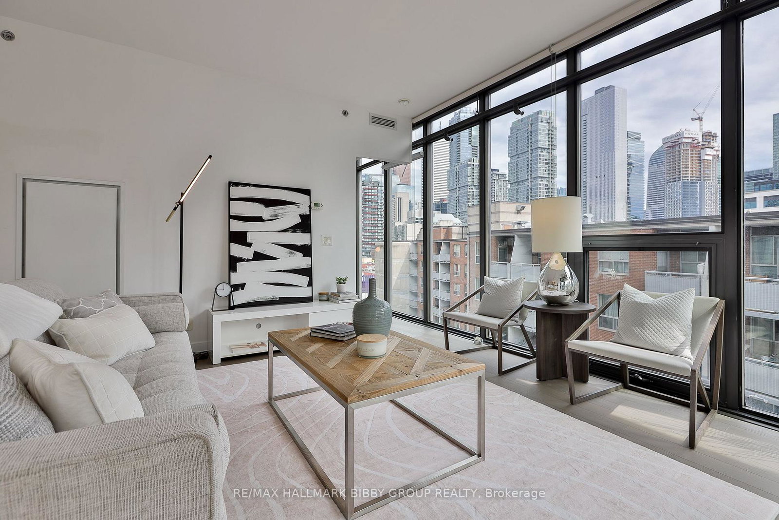 15-beverley-street-toronto-toronto-ontario-c13762226