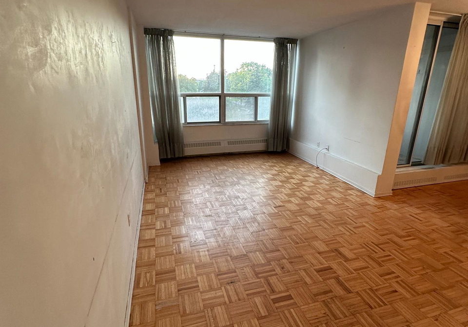 60-pavane-linkway-toronto-east-york-ontario-c13762954